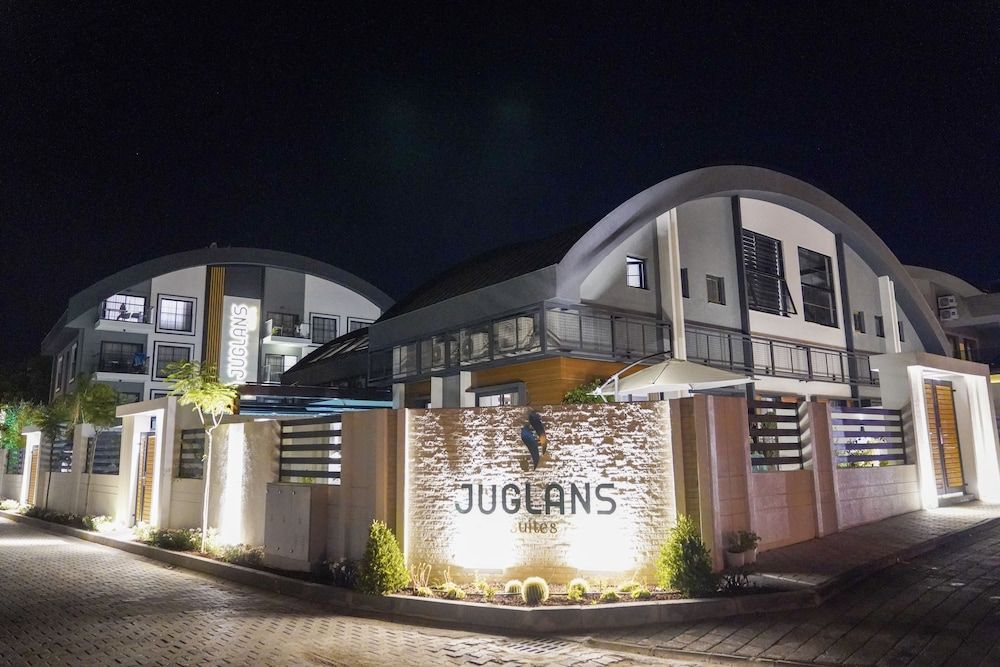 undefined Juglans Suites 6