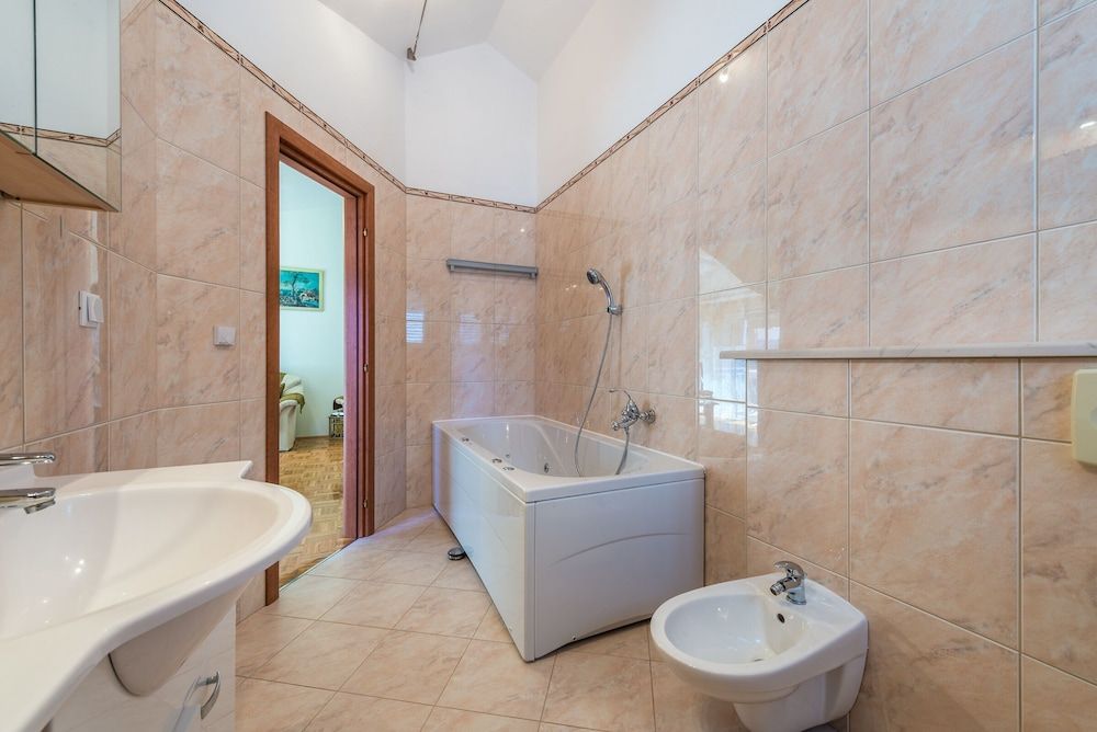 Angela Apartments Standard Apartment 15