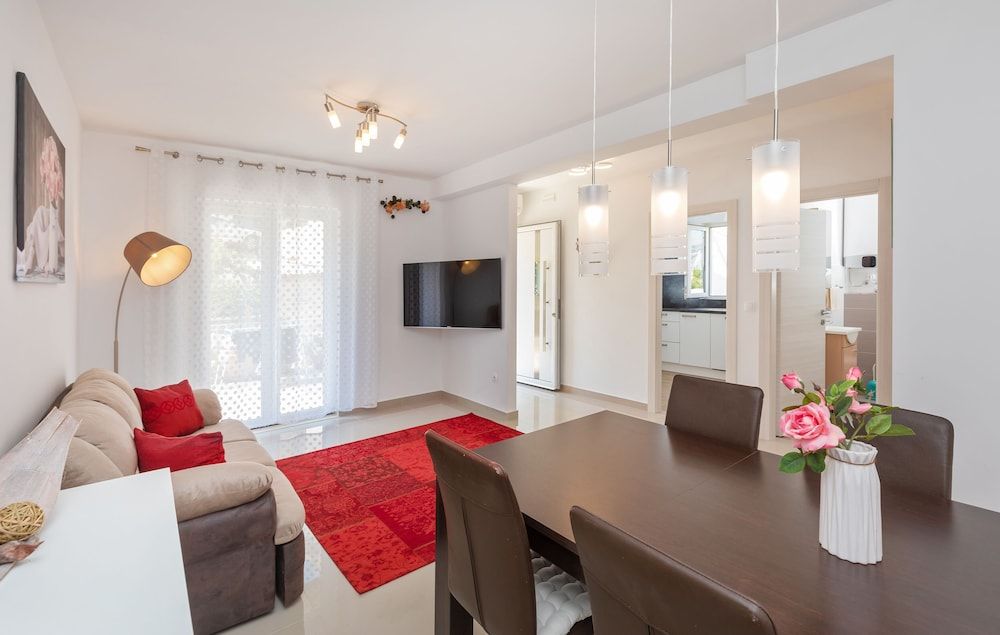 Angela Apartments Apartment, 2 Bedrooms 7