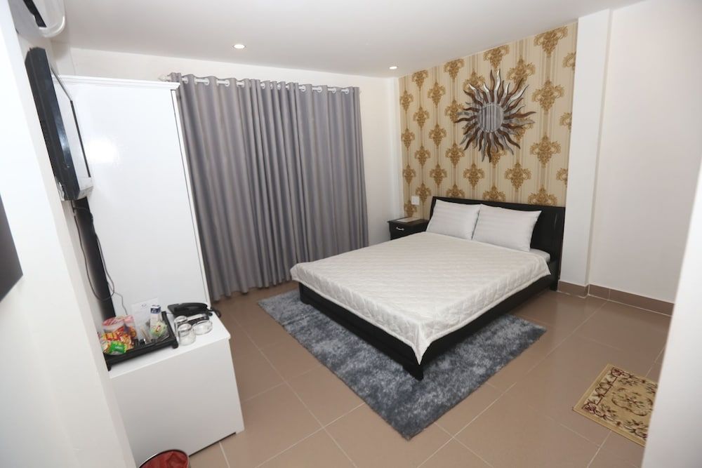 undefined Galaxy Hotel 3