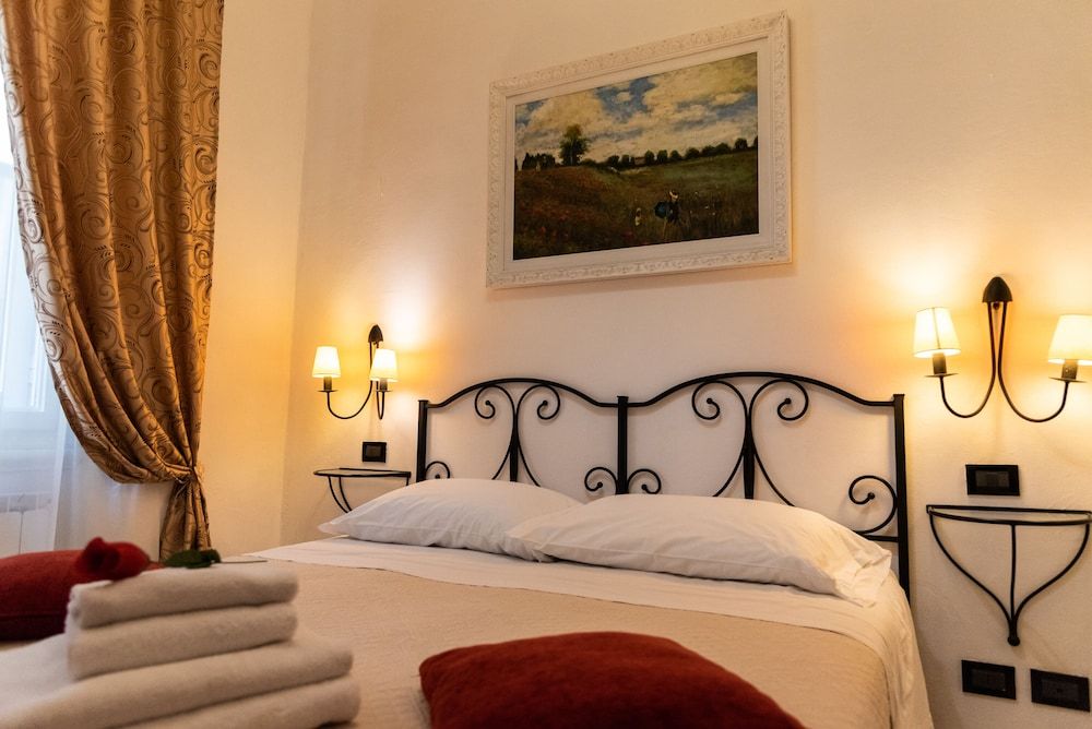 undefined Dei Mori Firenze 6