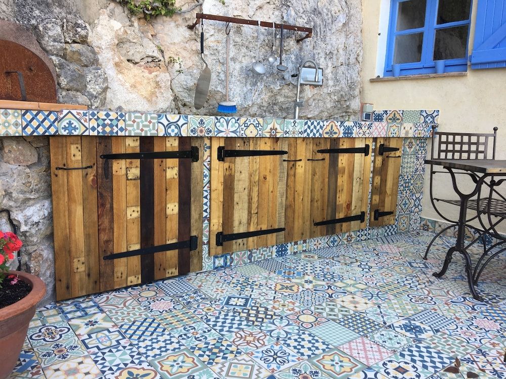 Skylark Bed & Breakfast Cottage, 1 Queen Bed, Non Smoking, Valley View 2