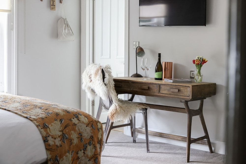 The Goudhurst Inn Deluxe Double Room, Ensuite 13