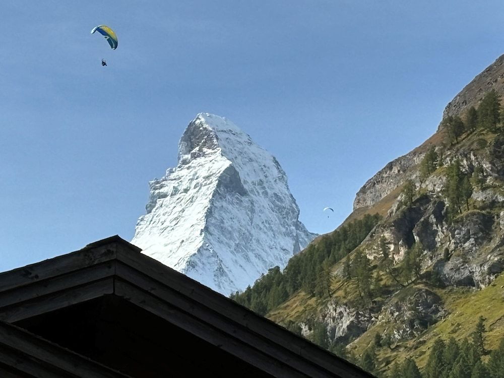 Chalet Medi Single Room, 1 Large Twin Bed 3