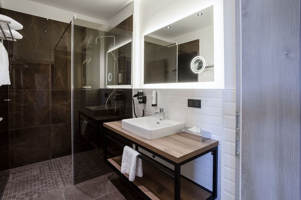 Apart of me Klagenfurt Deluxe Apartment, 1 Double Bed with Sofa bed, Non Smoking (including Cleaning Fee EUR 64) 6