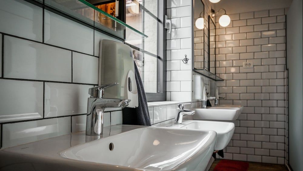 Turn Hostel Bunk Bed in 14-Bed Female Dormitory Room 7