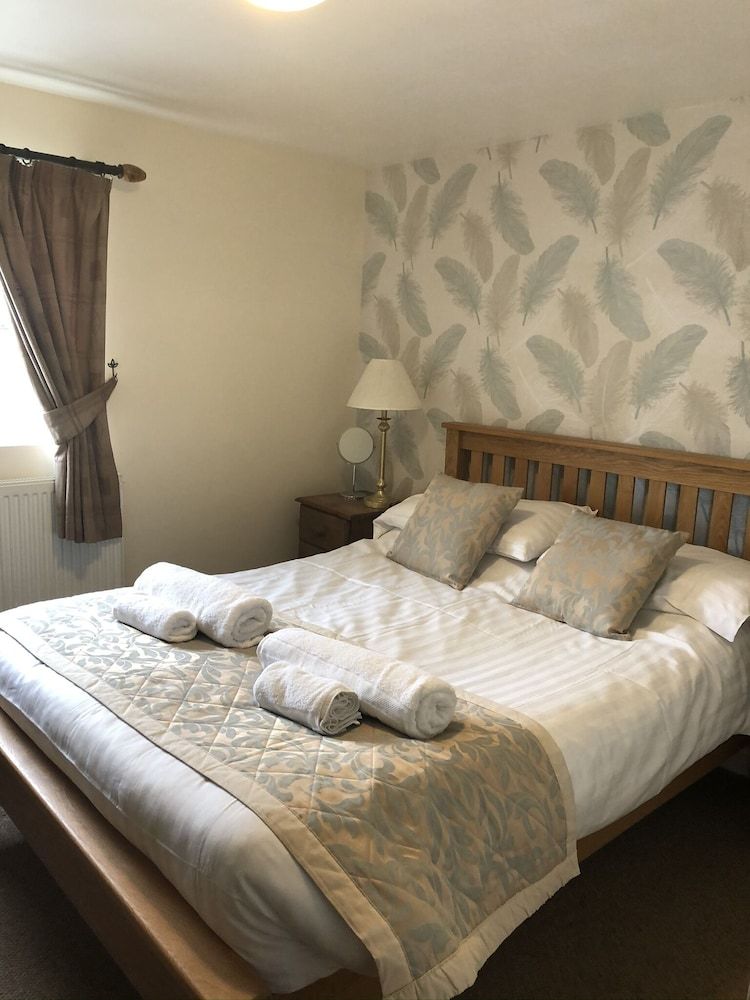 The Jug and Glass Inn Double Room 7