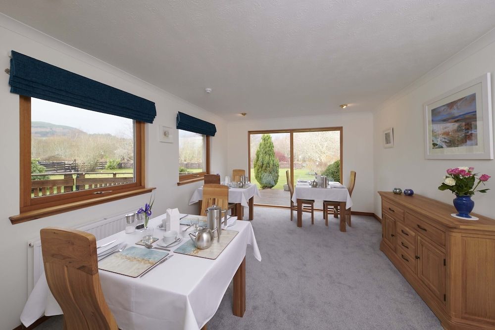 undefined Woodlands B&B 7