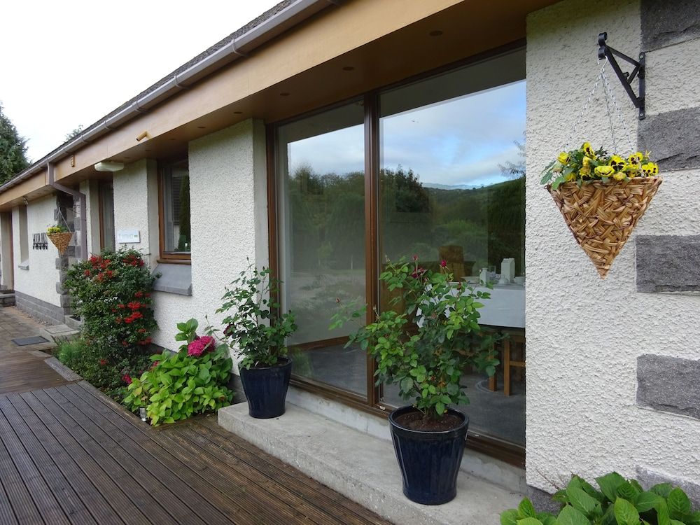 undefined Woodlands B&B 4