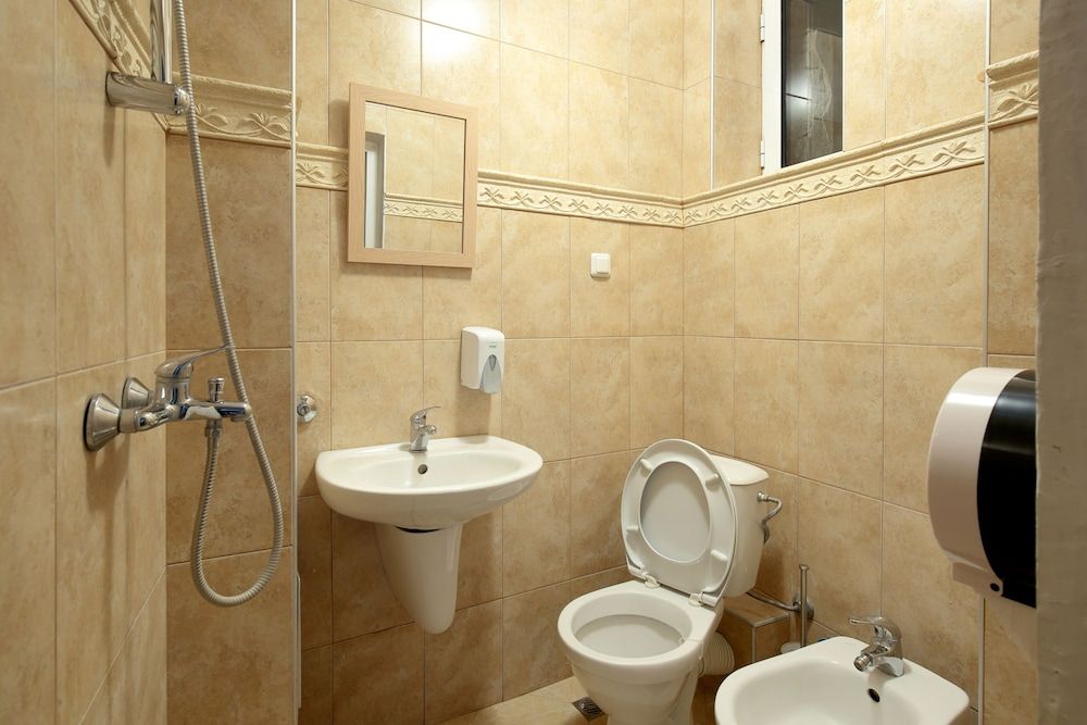 Hostel Musala Deluxe Double Room, 1 Double Bed, Balcony, City View 3