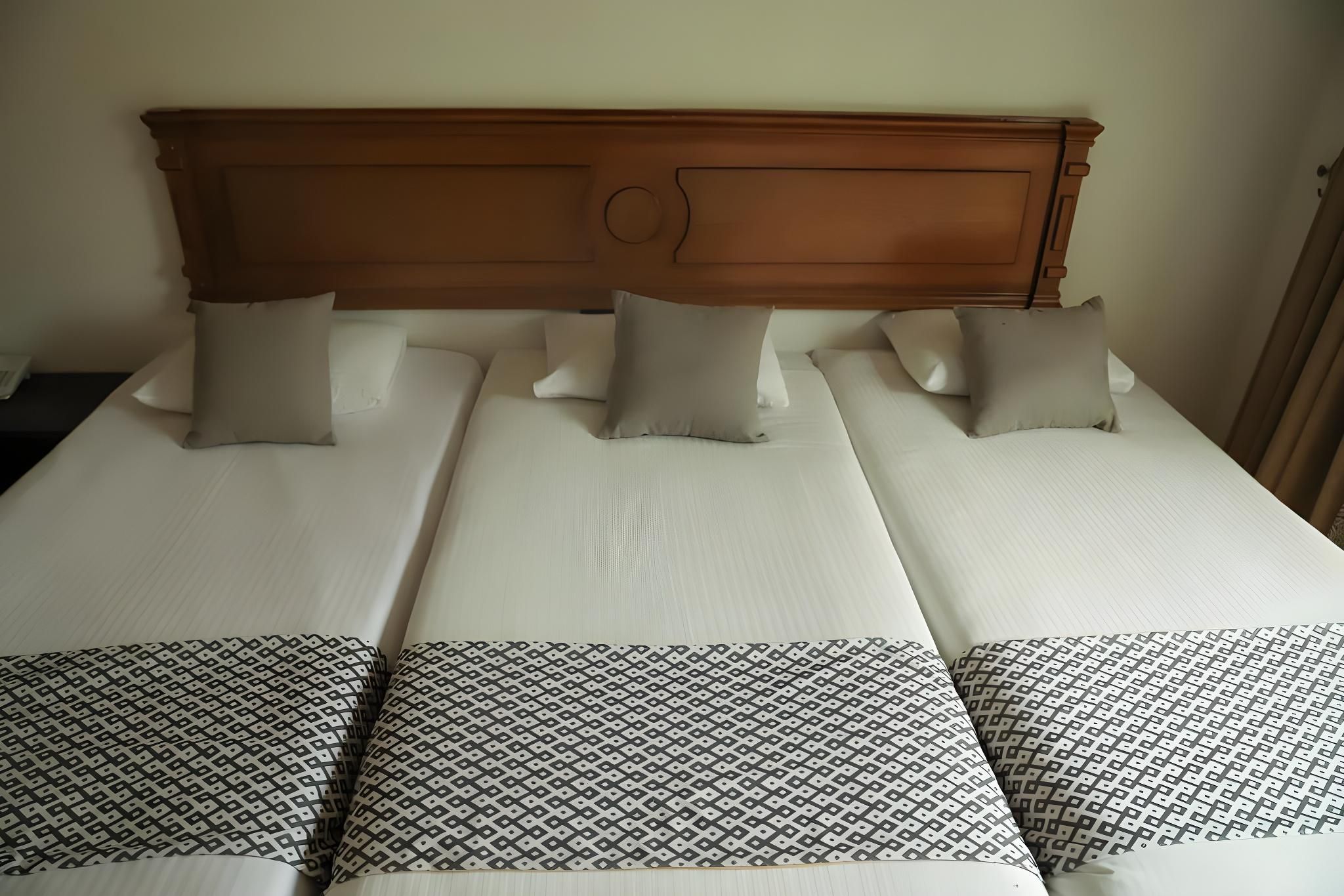 Silver Beach Boutique Hotel Deluxe Triple Room