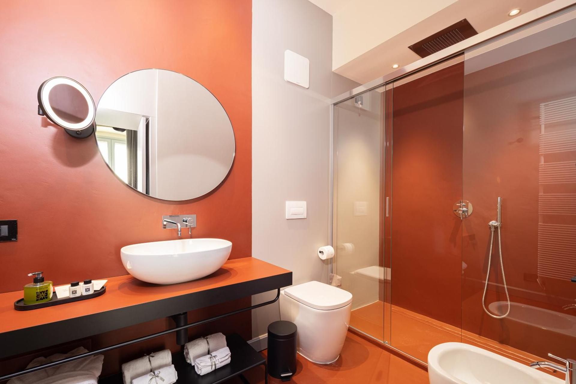 undefined Vis Urban Suites & Spa 3