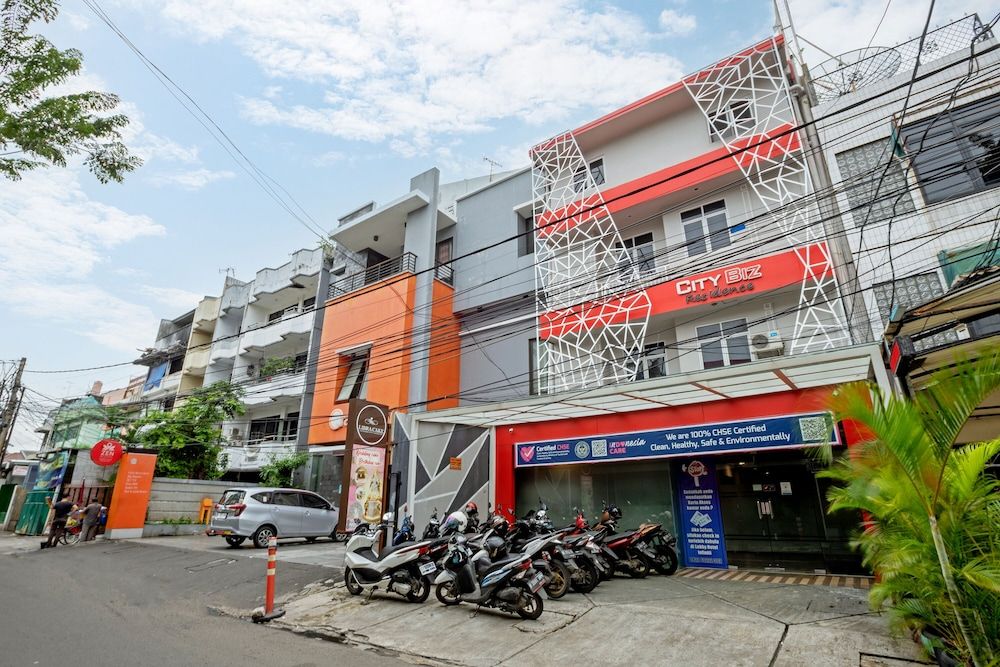 undefined City Biz Residence 5