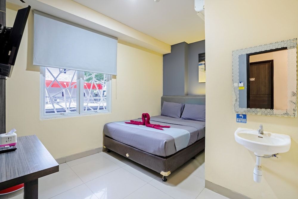 undefined City Biz Residence 6