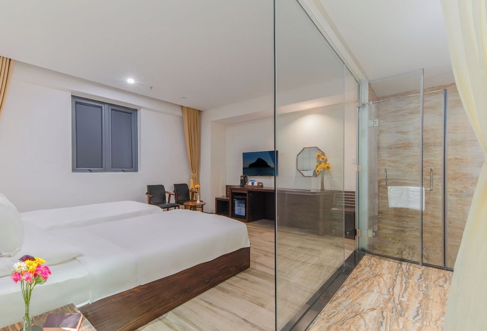 Superior Twin Room, No Windows
