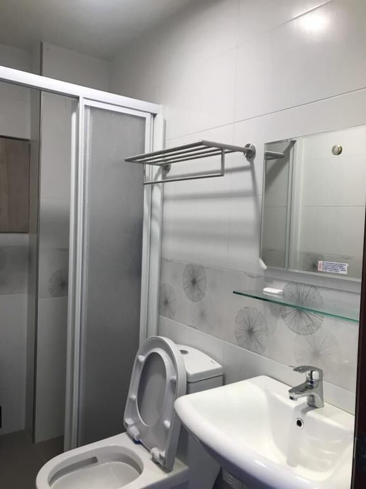 Good Nest Homestay Quadruple Room, 2 Double Beds 6