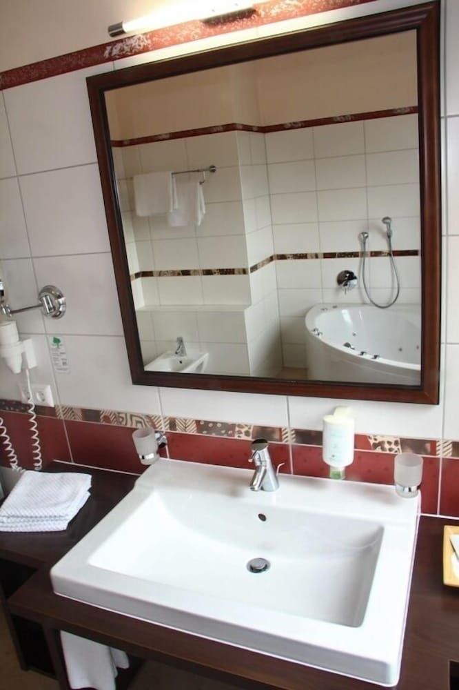 Alexandra Comfort Double Room 3