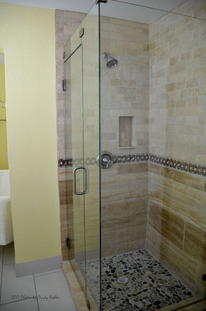 The Oaks Bed and Breakfast Honeymoon Room, Non Smoking, Garden View 8