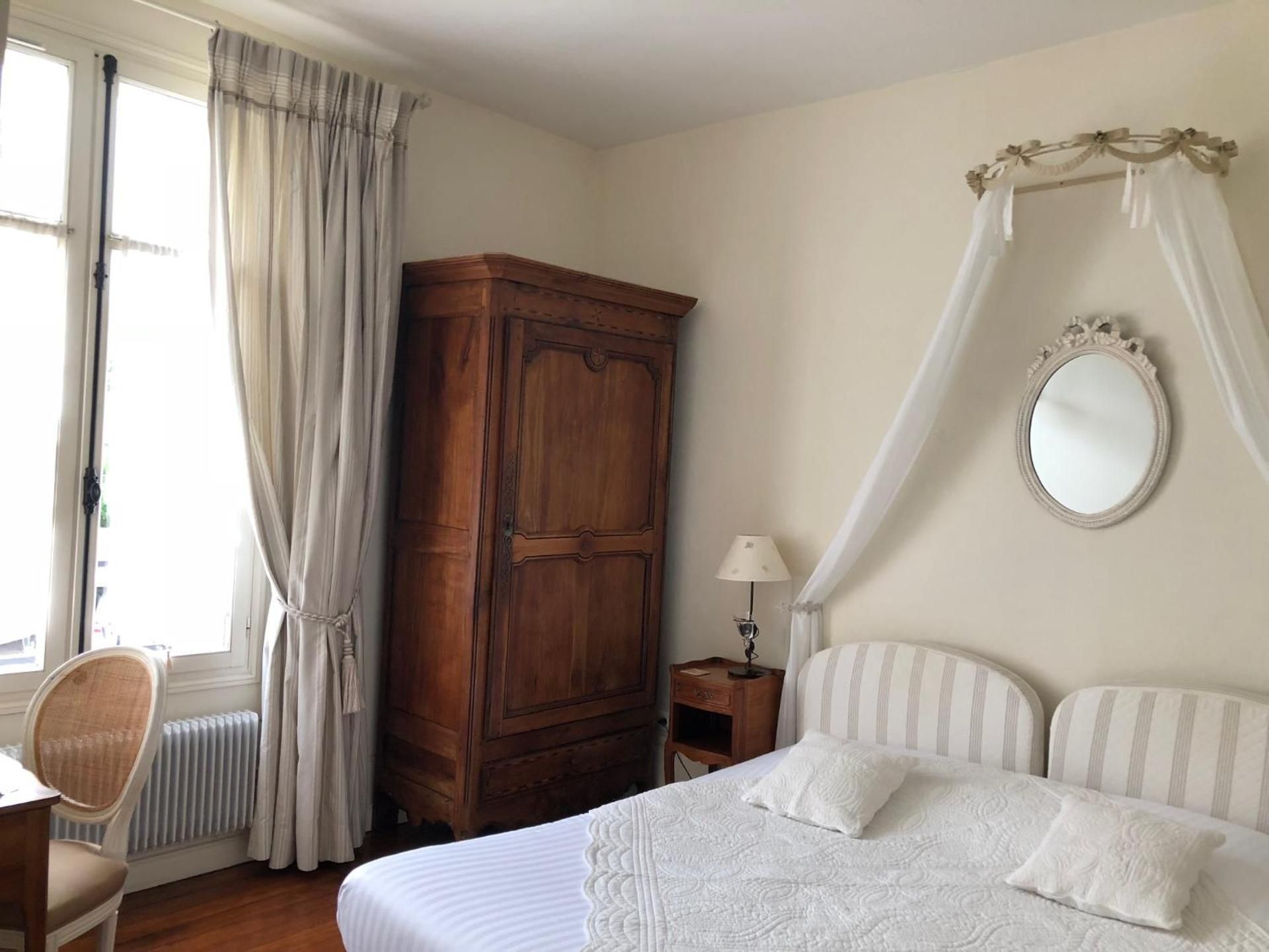 Small Double Room - Manor