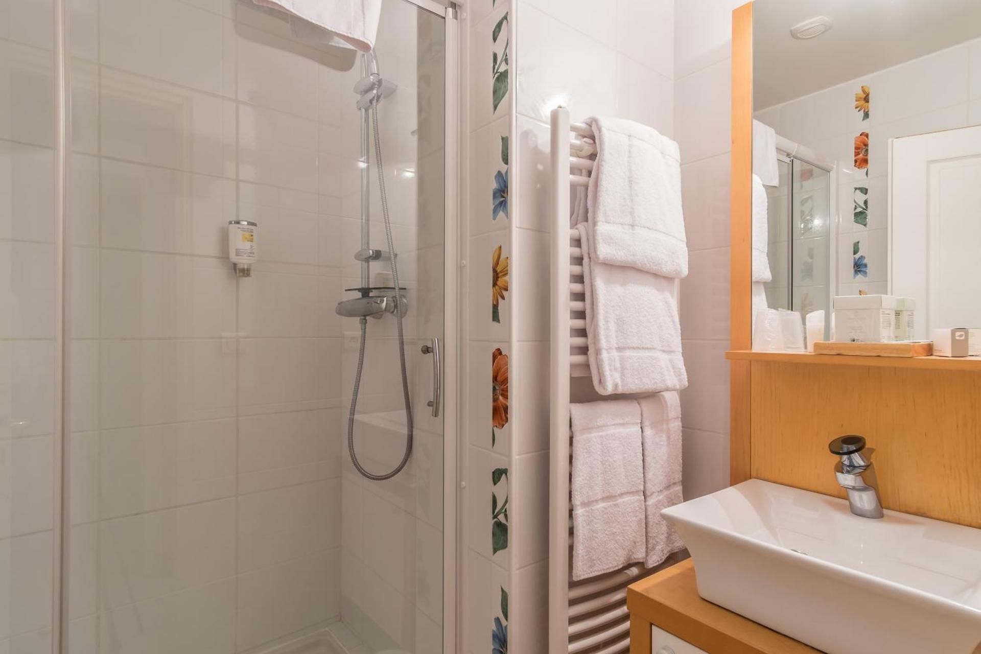 Cottage with private jacuzzi - Independant Building