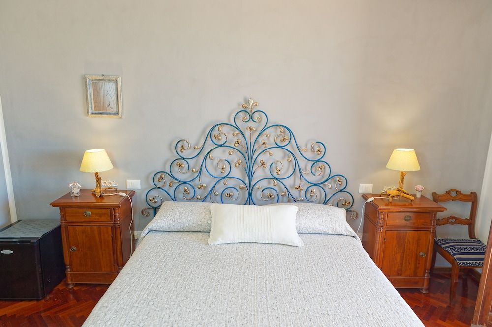 Deluxe Triple Room, 1 Queen Bed, Non Smoking
