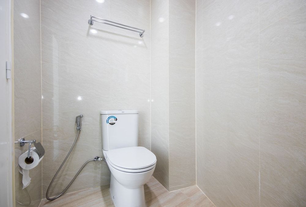 Royale 8 Ville Deluxe Double Bed 6