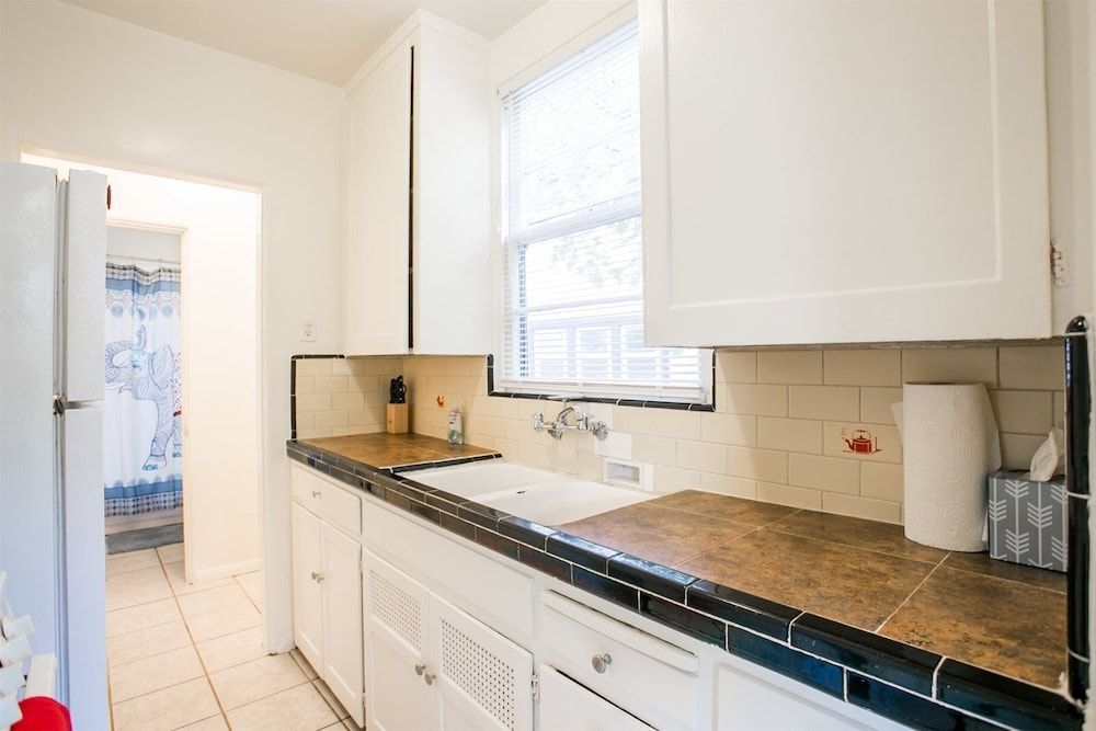 Orange Tree Cottages Downtown Condo 6