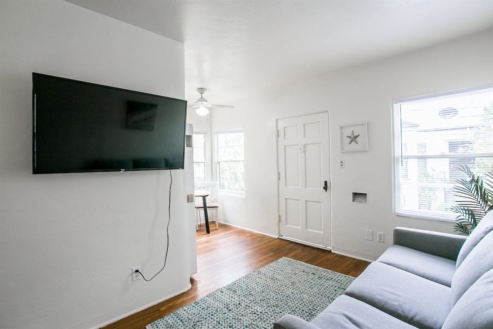 Orange Tree Cottages Downtown Condo 13