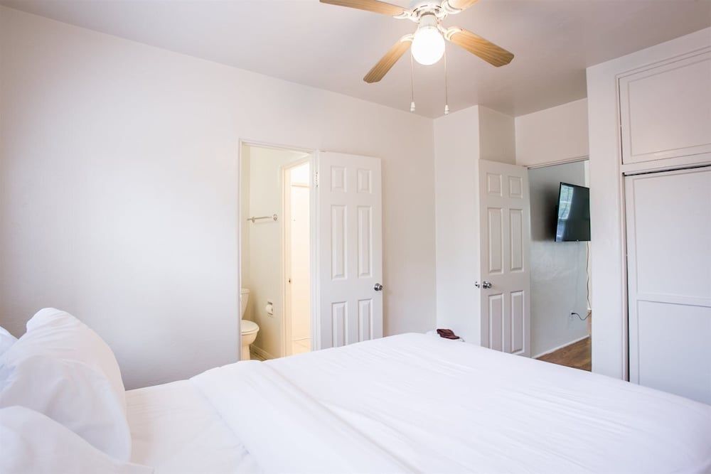 Orange Tree Cottages Downtown Condo 2