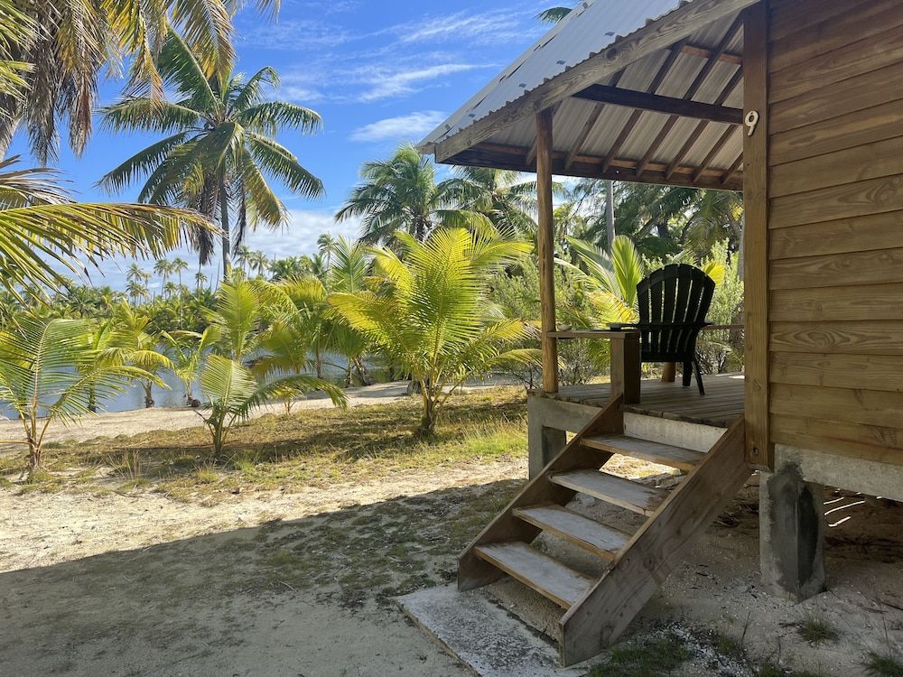 Aotera Guest House Bungalow, Lakeside (9) 4