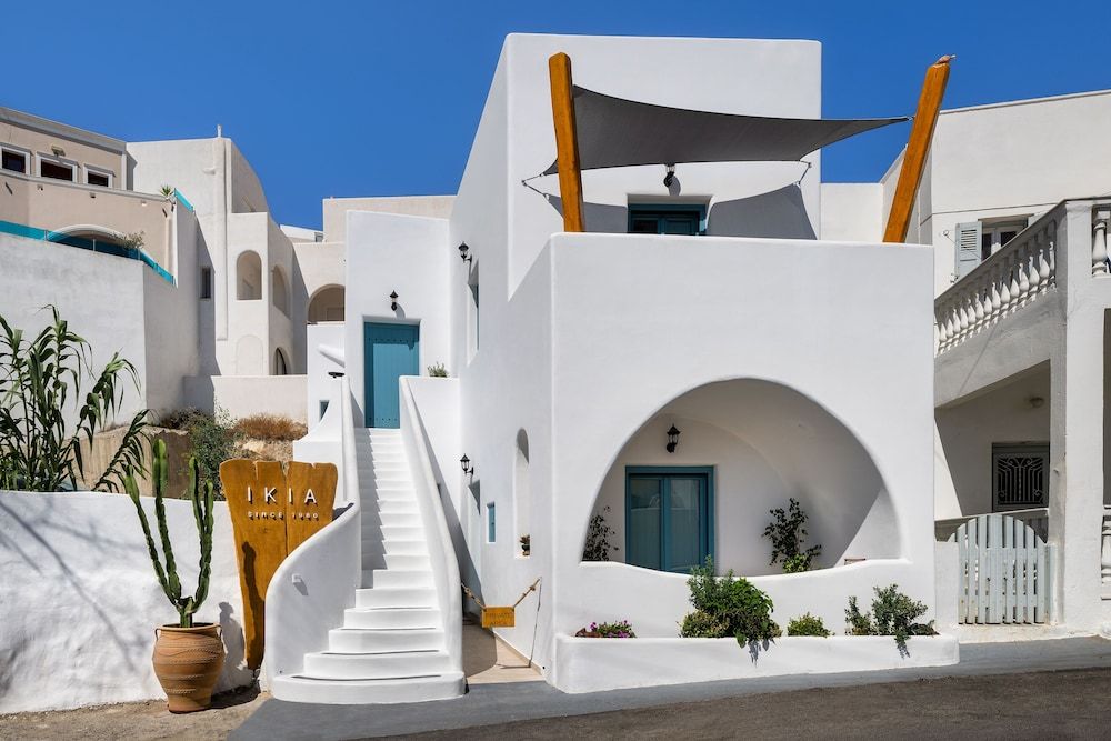 undefined I K I A since 1980 4