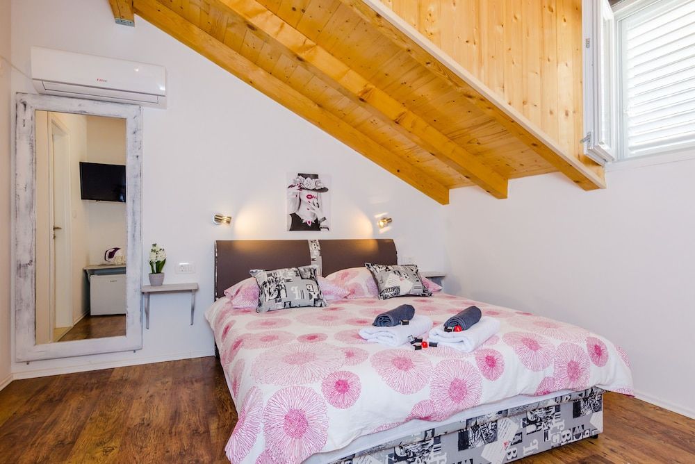 undefined Guest House Nikolina 3