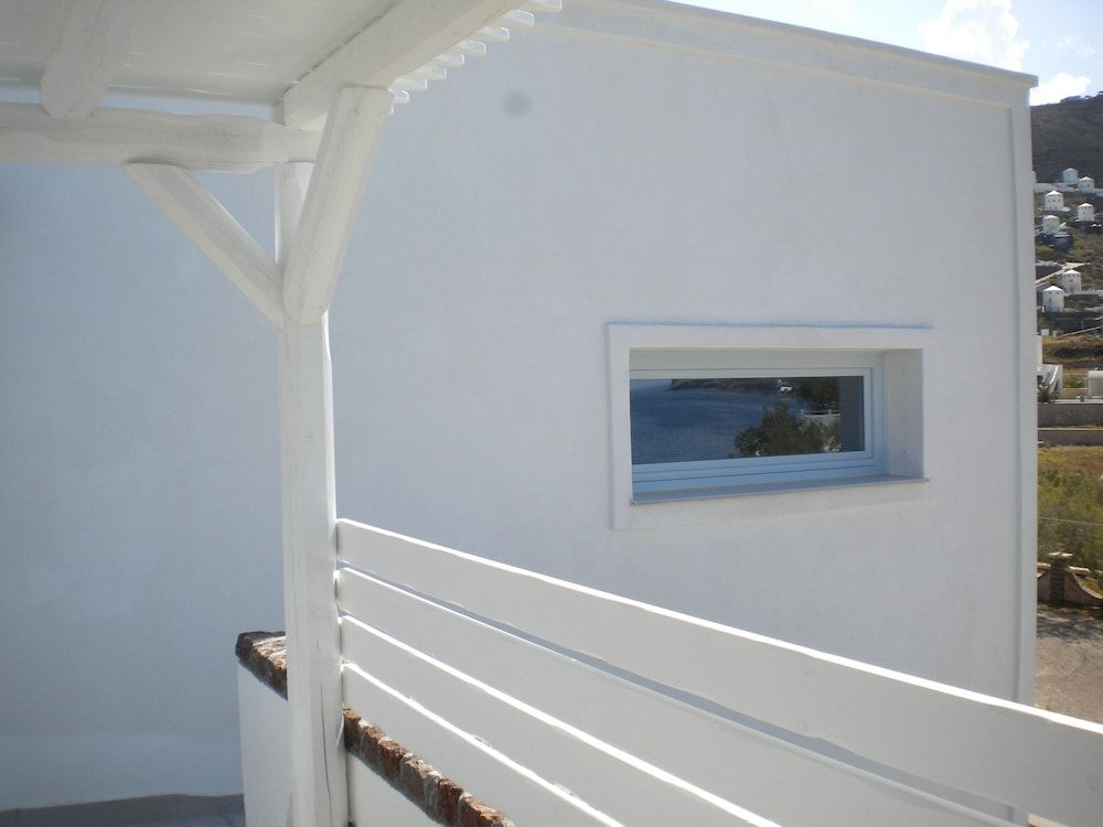 Starlight Luxury Seaside Villa & Suites Starlight Vista Suite with Mountain and Seaview 18