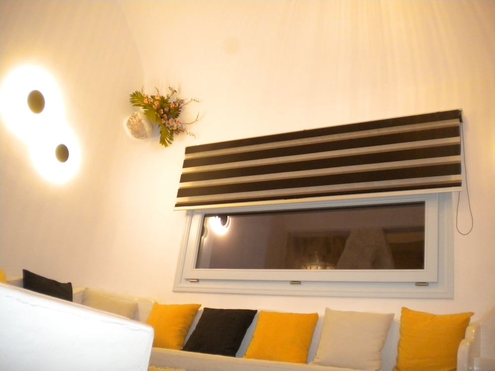 Starlight Luxury Seaside Villa & Suites Starlight Vista Suite with Mountain and Seaview 34