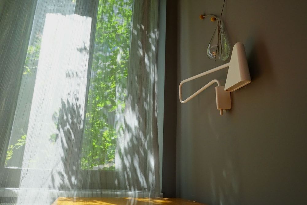 I'zaz Loft w/ Balcony 6