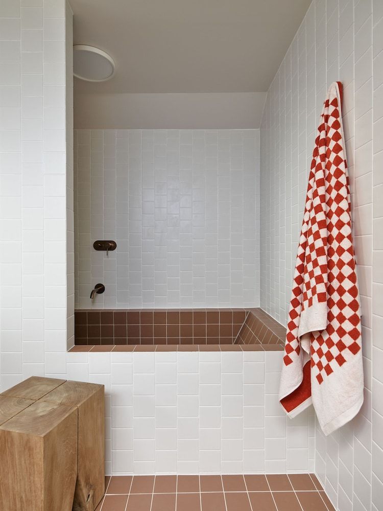 The Isla & Casita Motel Grand Suite 3