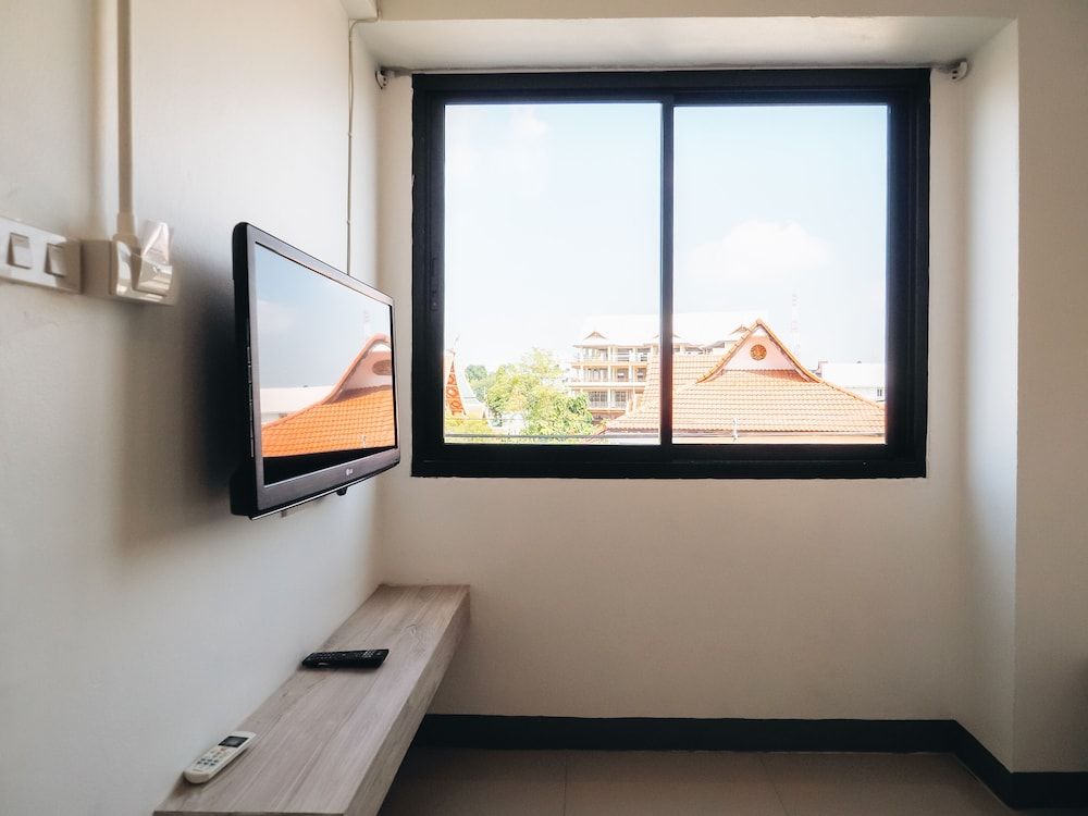 Loyy Hotel - Hostel Standard King Bed 9