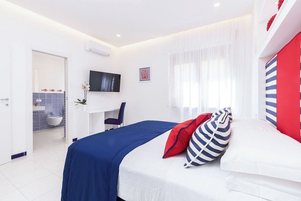 Blu Oltre Sorrento Deluxe Apartment 4