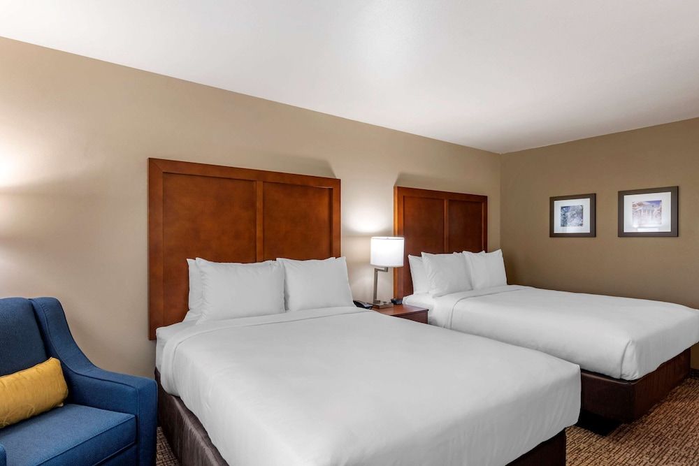 Room, 2 Queen Beds, Non Smoking