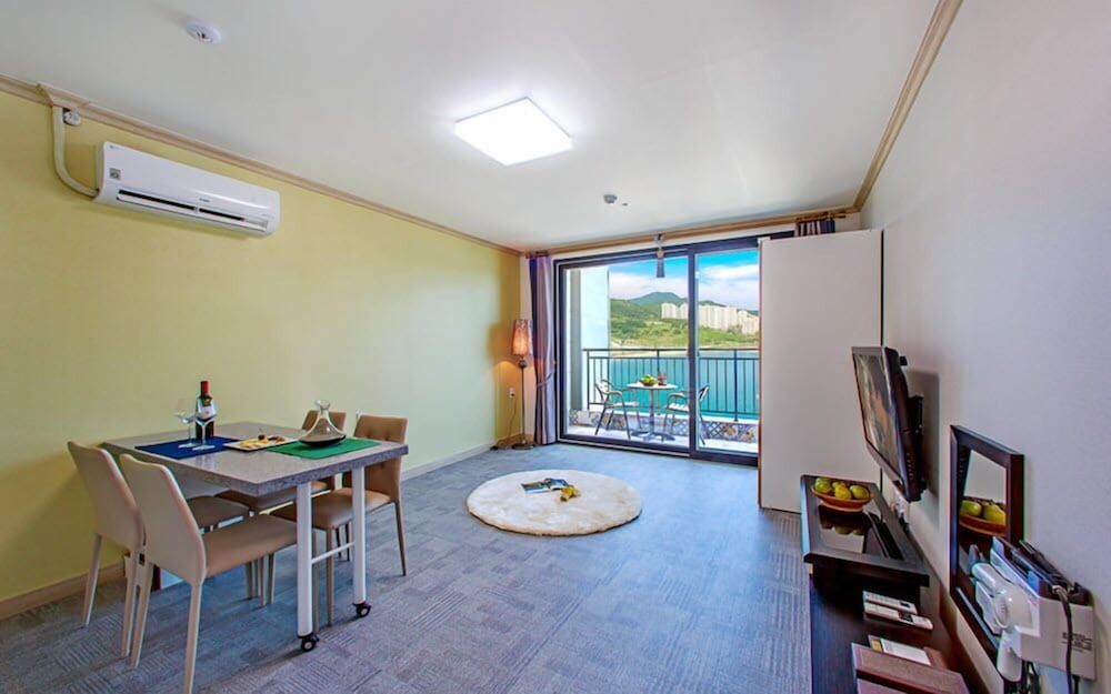 Ondadoro Hostel Double Room (A) 13