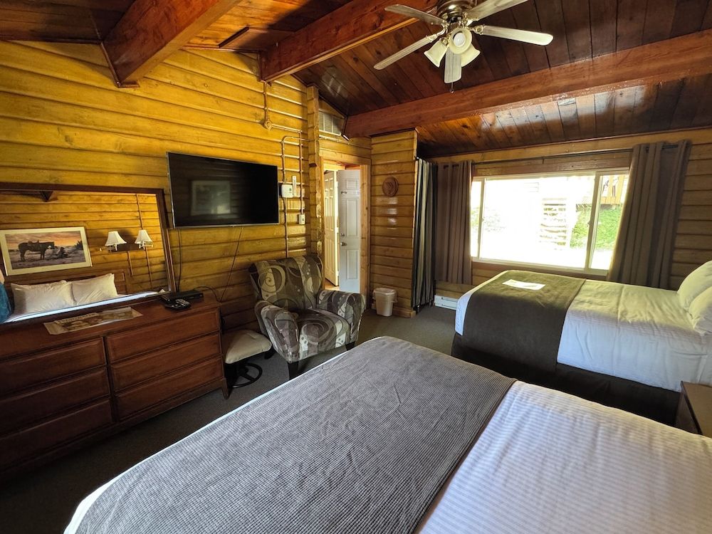 Kitimat Lodge Basic Cabin