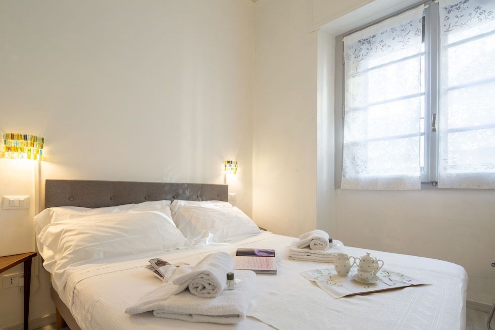 Central Station Apartment by Mmega Comfort Apartment, 2 Bedrooms 6