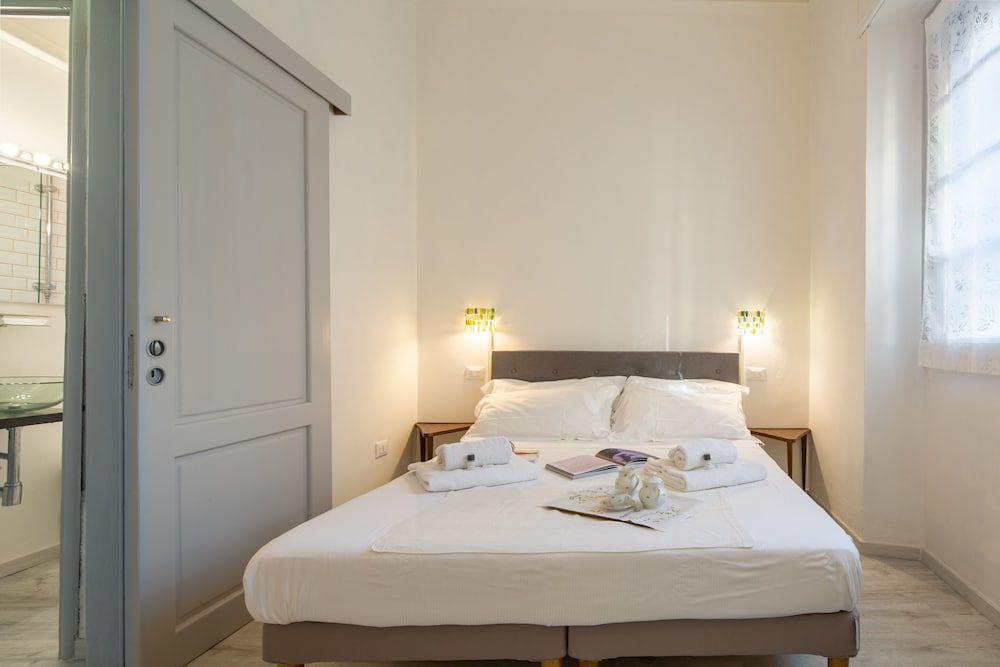 undefined Central Station Apartment by Mmega 10