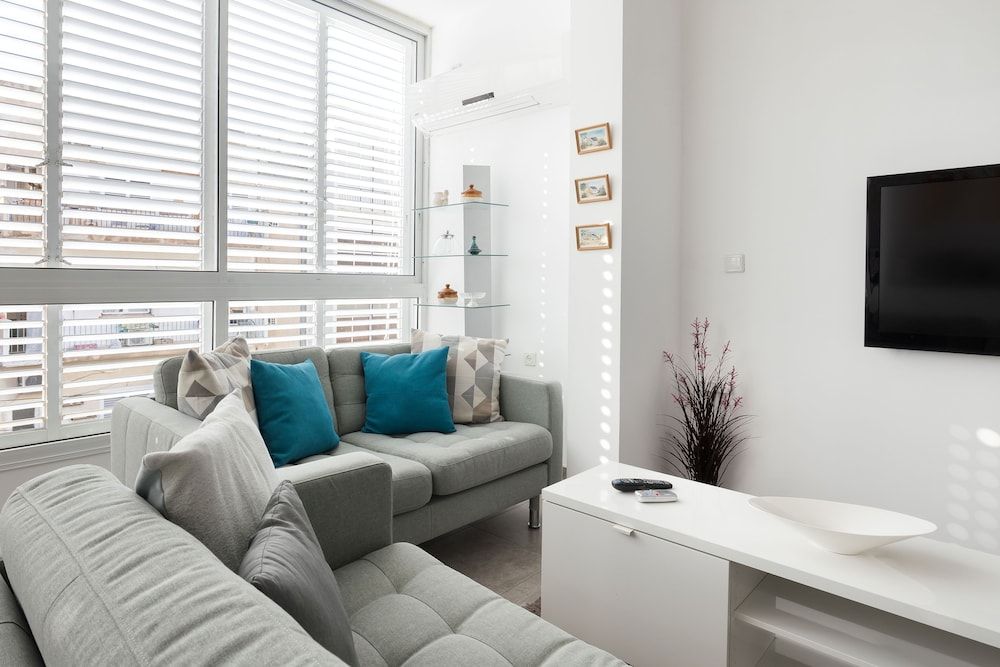 Quiet Street In A Central Location Apt Apartment, 3 Bedrooms 21