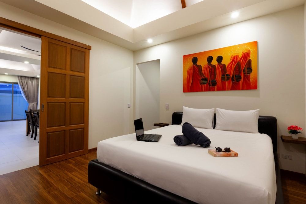 undefined Tropical Bliss at Boutique Villa Sequoia 4