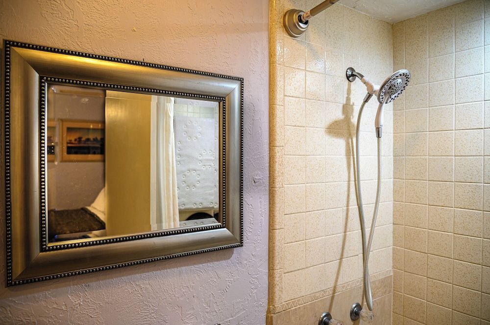 Cypress Fairway Village Deluxe Room, 1 Queen Bed, Ground Floor (Cypress Fairway 1) 4