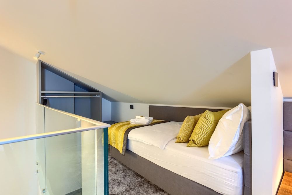 undefined Bel Residence 9