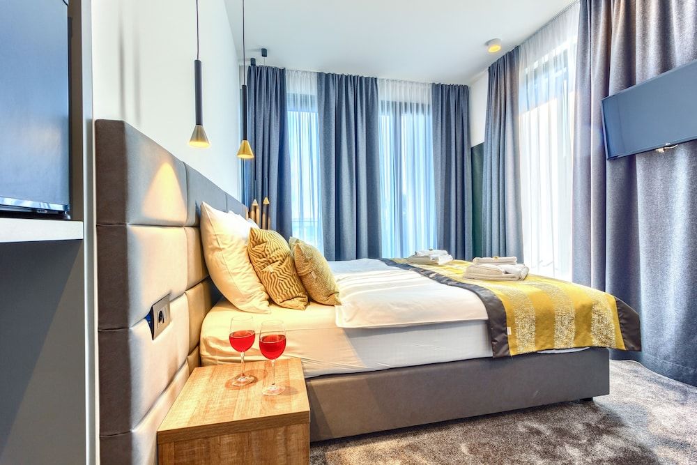 Bel Residence Deluxe Double or Twin Room 20