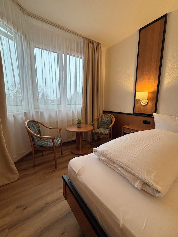 E&D Hotel Double Room 12