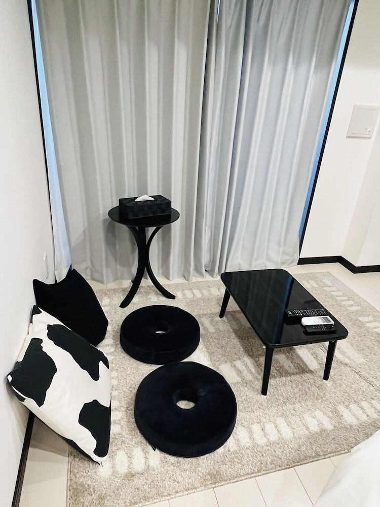 Hotel Central Yokohama Basic Double Room, Non Smoking, Balcony 14